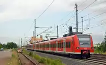 Am 08.07.15 fuhr 425 106 zusammen mit 425 099 durch Landsberg(b. Halle) Richtung Bitterfeld.