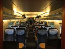 Hier die Innenansicht eines ICE-T. Auf der Fahrt von Frankfurt Hbf. nach Z�rich HB. Nicht viel los an diesem 6. Januar 2007.