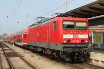 114 005-2 mit RE 4310(Rostock-Hamburg)kurz vor der Ausfahrt im Rostocker Hbf.16.08.2015