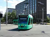 BVB Basel Be 6/8 Siemens Combino 304 am 25.07.15 in Basel SBB Bhf 