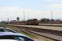 Im Bahnhof Kosovo Polje abgelichtet am 22.09.2014. Im Hintergrund ist einer von mehreren Hangars zu sehen.