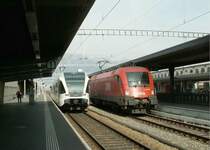  THURBO  726-5 mit �BB Lok 1116 130-7 am 23.02.07 im Bhf.Buchs/SG