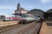 ES 499 0001 zu sehen am 01.08.15 in Praha hl.n.