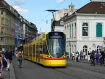 BLT Basel Stadler Be 6/10 Tango am 25.07.15 in Basel Mittlere Brücke