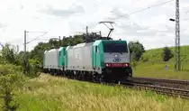 Am 02.09.2015 kamen  die E 186 245-7 und die E 186 242-4 von der ITL aus der Richtung Magdeburg nach Demker und fuhr weiter in Richtung Stendal .