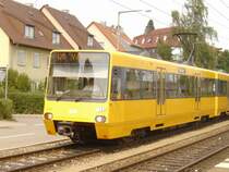 Stuttgarter Stadtbahn Triebwagen DT 8 in Vaihingen.