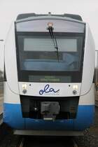 BR 648 (LINT 41) vom Ostseelandverkehr steht in Gro� Br�tz mit Nicht Einsteigen. 02/2006