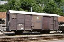 RhB - Gb 5056 am 07.06.1997 in Chur Sand - Gedeckter G�terwagen 2-achsig mit 1 offenen Plattform - Aufkleber: PITSCH - Baujahr 1963 - JMR - Gewicht 7,60t - Ladegewicht 15,00t - L�P 9,14m - zul�ssige Geschwindigkeit Aufkleber 70 km/h - �2=21.11.1989 - Lebenslauf: ex K� 5056 - 1969 Gb 5056 - 11/1999 Lbv 7865 -  Hinweis: ge�nderte zul�ssige H�chstgeschwindigkeit, gescanntes Dia
