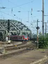 Hier fuhr ein 620er in den Kölner Hbf als RE nach Trier ein.
Aufgenommen am 02.08.2015.