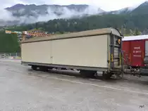 MGB - Güterwagen Haik-v 2403 in Zermatt am 14.08.2015