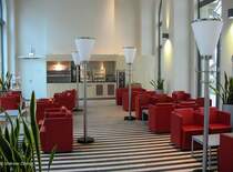Dresden Hbf nach der Rekonstruktion: Wartebereich f�r Reisende Erster Klasse, die DB Lounge - 23.02.2007

