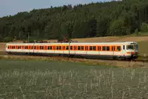 Sonderfahrt am 12.09.2015 von Rothenburg ob der Tauber zurück nach München. Da in RodT selbst keine Oberleitung verlegt ist, hält die S Bahn in Steinach. Bild bei Unterheßbach nördlich von Ansbach geschossen. Nummer 420 501-9.