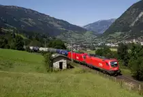 1116 140-5 & 1116 129-8 mit einem Kesselwagenzug bei Bad Hofgastein, Anger am 26.08.15