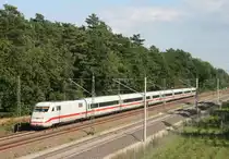 402 xxx als ICE 588 (M�nchen Hbf–Hamburg-Altona) am 27.08.2014 zwischen Bardowick und Radbruch