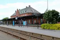 DSB-Bahnhöfe: Bahnhof Holstebro am 9. Juni 2015.