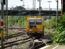 Hans Kaiser Gleisbau Plasser&Theurer Stopfmaschiene am 04.09.15 in Heidelberg Hbf