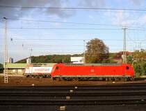 145 027-9 DB  rangiert in Aachen-West. 
Aufgenommen vom Bahnsteig in Aachen-West. 
In der Abendsonne am Abend vom 25.9.2015.