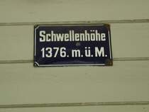 RhB,Albulalinie Hhenangabe bei der Station Bergn
am 11.07.03