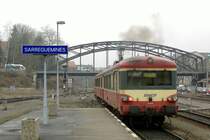 X 4446

Triebzug (Trieb- + Steuerwagen 4446+8636)

Ab geht´s nach Bening!
(10:10 ab Sarreguemines).

Sarreguemines
21.03.2006