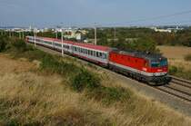 die 1144 215 mit dem nur Freitags verkehrenden D15075 am 18.September 2015 bei Mödling