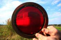 Beim Umstecken der  Zugschlussscheibe  meinte mein ehemaliger Geselle es wäre doch Interessant die Glasscheibe als Pol Filter zu verwenden ,...... Vt10.02 am 18.10.2015 bei Gasselsdorf