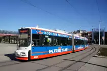 Straßenbahn Zwickau: MAN / AEG GT6M der SVZ Zwickau - Wagen 910, aufgenommen im Oktober 2015 an der Zentralhaltestelle in Zwickau.