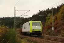 185 542-8 Captrain bei Steinbach im Frankenwald am 23.10.2015. 