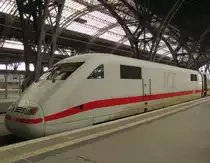 Der Triebkopf DB 401 571-5  Heusenstamm  am 08.09.2015 in Leipzig Hbf.