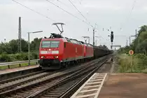 Durchfahrt am 02.09.2014 von 185 131-0 zusammen mit der 185 097-3 und einem H-Wagenzug in Orschweier gen Süden.