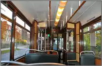 Innenansicht des Strassenbahnwagens Nr 37 in Naumburg/Saale. (24.10.2015)