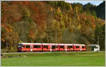 S1 1512 mit Allegra 3104 bei Malans. (06.11.2015)