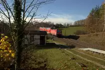 RE 3 Hof - Dresden mit der 143 116-2 aufgenommen in Jössnitz bei Plauen am 07.11.2015.