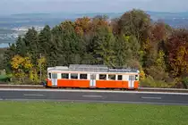 BDe 4/4 10 am 25.10.2015 unterhalb von Scheuren.