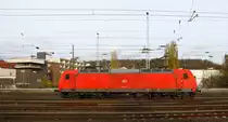 145 073-3 DB rangiert in Aachen-West. 
Aufgenommen vom Bahnsteig in Aachen-West. 
Bei schönem Herbstwetter am Mittag vom 8.11.2015.