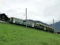 WAB TW 114 (Bdhe 4/4) mit Steuerwagen Bt, Grindelwald ausfahrend Richtung Kleine Scheidegg am 4.10.2013 

