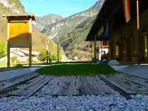 Im Bahnhof Chiusaforte ist noch ein Gleis-Relikt der alten Pontebbana zu finden. Aufgenommen am 8.11.2015