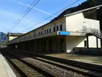 Blick auf das Bahnhofsgebäude von Pontebba am 25.10.2015