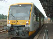 Regioshuttle VT 3.01  Luisa  der Freiberger Eisenbahn am 05.07.2003 im Bahnhof Freiberg / Sachsen. Die Freiberger Eisenbahn fhrt nur die Strecke Freiberg - Holzhau.
