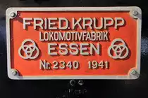 Fabrikschild der 50 975 im Deutschen Dampflokmuseum (DDM) in Neuenmarkt/ Wirsberg am 12.11.2015.