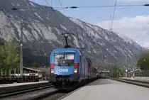 ÖBB 1016 023 mit RoLa Wörgl - Brenner/Brennero
Schwarz in Tirol
30.04.2012
