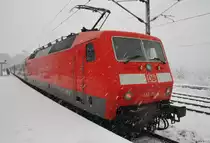 Hier 120 112-8 mit IC2224 von Köln Hbf. nach Kiel Hbf., dieser Zug stand am 22.11.2015 in Kiel Hbf.