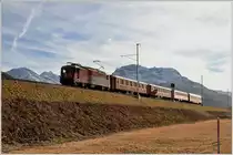 RE1350 nach Landquart mit Ge 4/4 II 623  Bonaduz   zwischen Samedan und Bever. (16.11.2015)