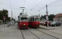 Wien Wiener Linien SL 6 (E1 4509 (Lohner 1972) / c3 1234 (Lohner 1961)) Simmeringer Hauptstraße / Zentralfriedhof 3. Tor am 12. Oktober 2015.
