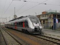 abellio 9442 613 als RB 16373 nach Erfurt Hbf, am 23.11.2015 in Sangerhausen.
