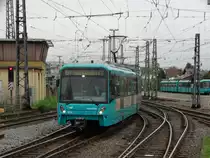 VGF Bombardier U5-25 Wagen 621 am 21.11.15 in Frankfurt am Main Heddernheim