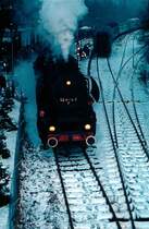 Der Rangierleiter hatte hier schon einen sicheren Stand n�tiig, denn der Lokf�hrer hatte zum umsetzen ganz ordentlich aufgemacht.