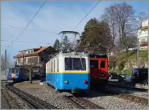 Und schliessliche ist der dann doch gekommen, der nun allerseits bekannte Beh 2/4 204, auf Distanz des stündlich verkehrenden Weihnachtsmarktextrazugs Montreux - Caux als planmässiger Schülerzug 3389 von Montreux nach Haut-de-Caux erreicht der BEh 2/4 204 (Baujahr 1938) Glion.
8. Dez. 2015