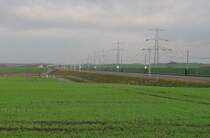 Die Neubaustrecke von Erfurt nach Halle (Saale) und Leipzig, am 09.12.2015 bei Erfurt-Vieselbach. An dem Tag wurde die Strecke durch eine zentrale Inbetriebnahmefeier in Leipzig feierlich eröffnet.