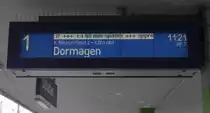 Auch das gehört zur Realität am ersten Werktag nach dem Betreiberwechsel: 64 Minuten Verspätung und verkürzte Führung. Fahrgästen nach Neuss blieb in Dormagen wenigstens die S 11, die nach Meerbusch und Krefeld schauten in die Röhre (Opladen 14.12.15).