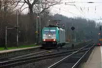 Die Cobra 2808 kommt aus Richtung Aachen-West,Laurensberg,Richterich und fährt durch Kohlscheid und fährt als Lokzug aus Aachen-West nach Gelsenkirchen-Bismarck  und fährt durch Kohlscheid und fährt in Richtung Herzogenrath,Hofstadt,Finkenrath,Rimburg,Übach-Palenberg,Zweibrüggen,Frelenberg,Geilenkirchen,Süggerrath,Lindern,Brachelen,Hückelhoven-Baal,Baal,Erkelenz,Herrath,Beckrath,Wickrath,Rheydt.
Bei Sonne und Wolken am Kalten Morgen vom 15.12.2015.